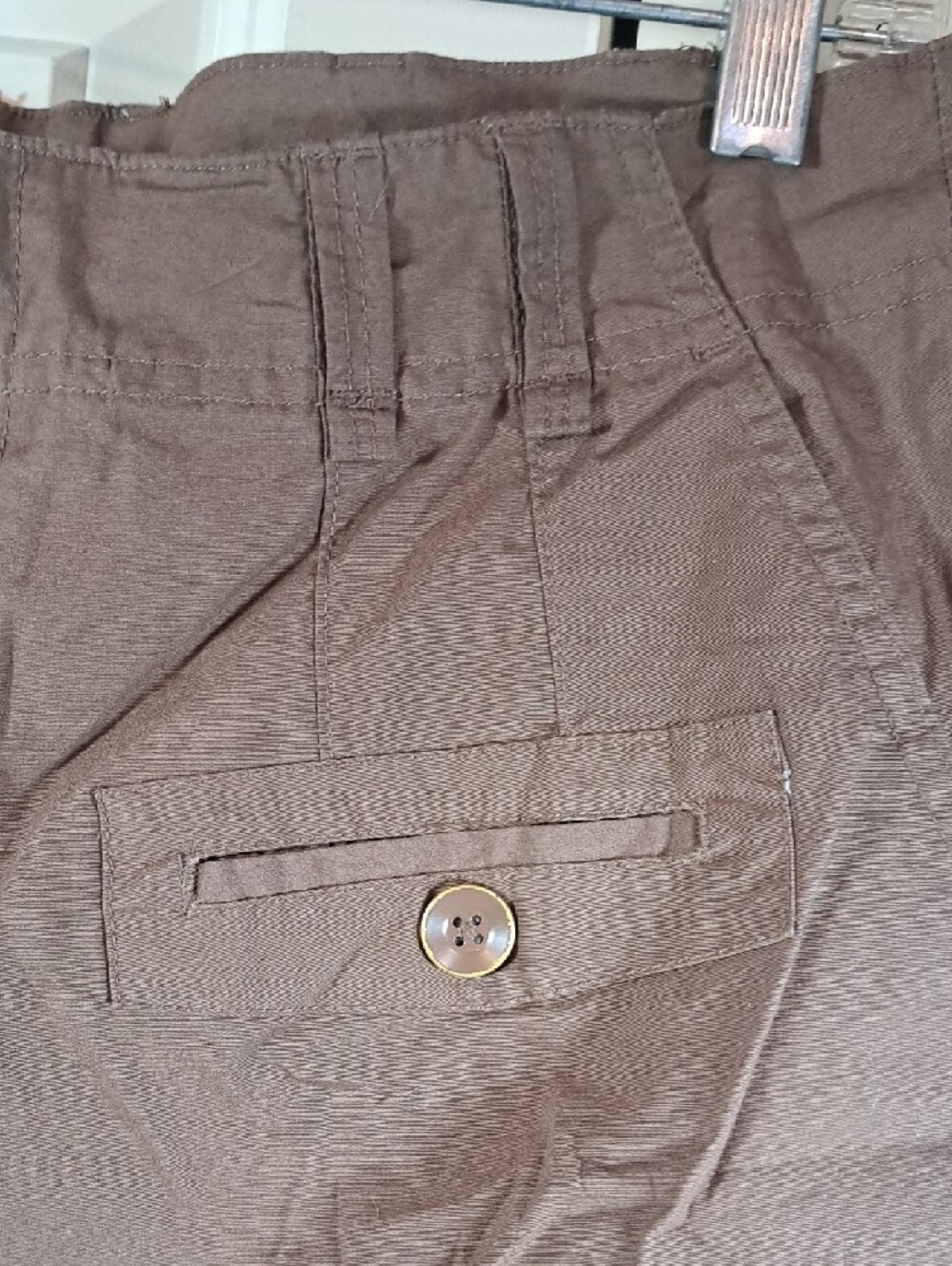 Women’s Brown Drawstring Capri Pants - Picture 4 of 9